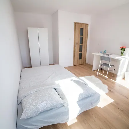Wrzeszcz - For Rent Near To Old Town Ostello Danzica